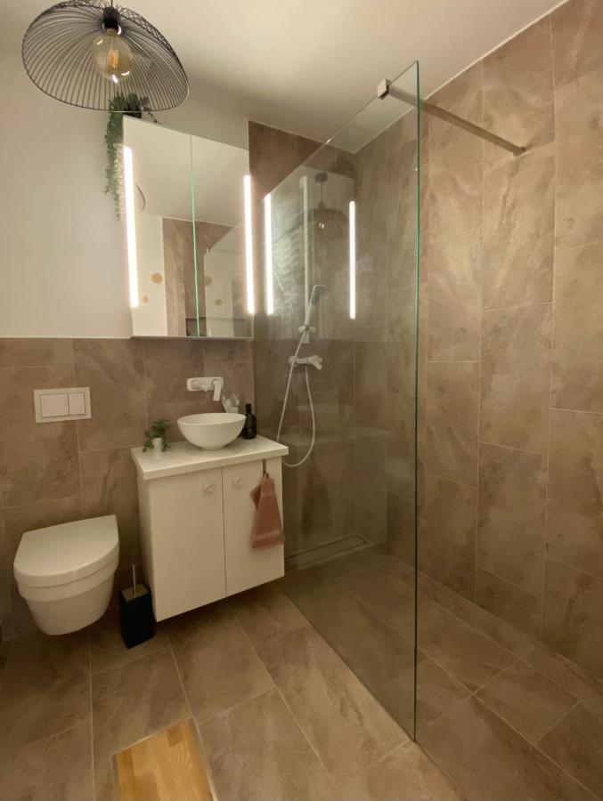 Nook. The Design Apartment Târgu-Mureş Екстериор снимка